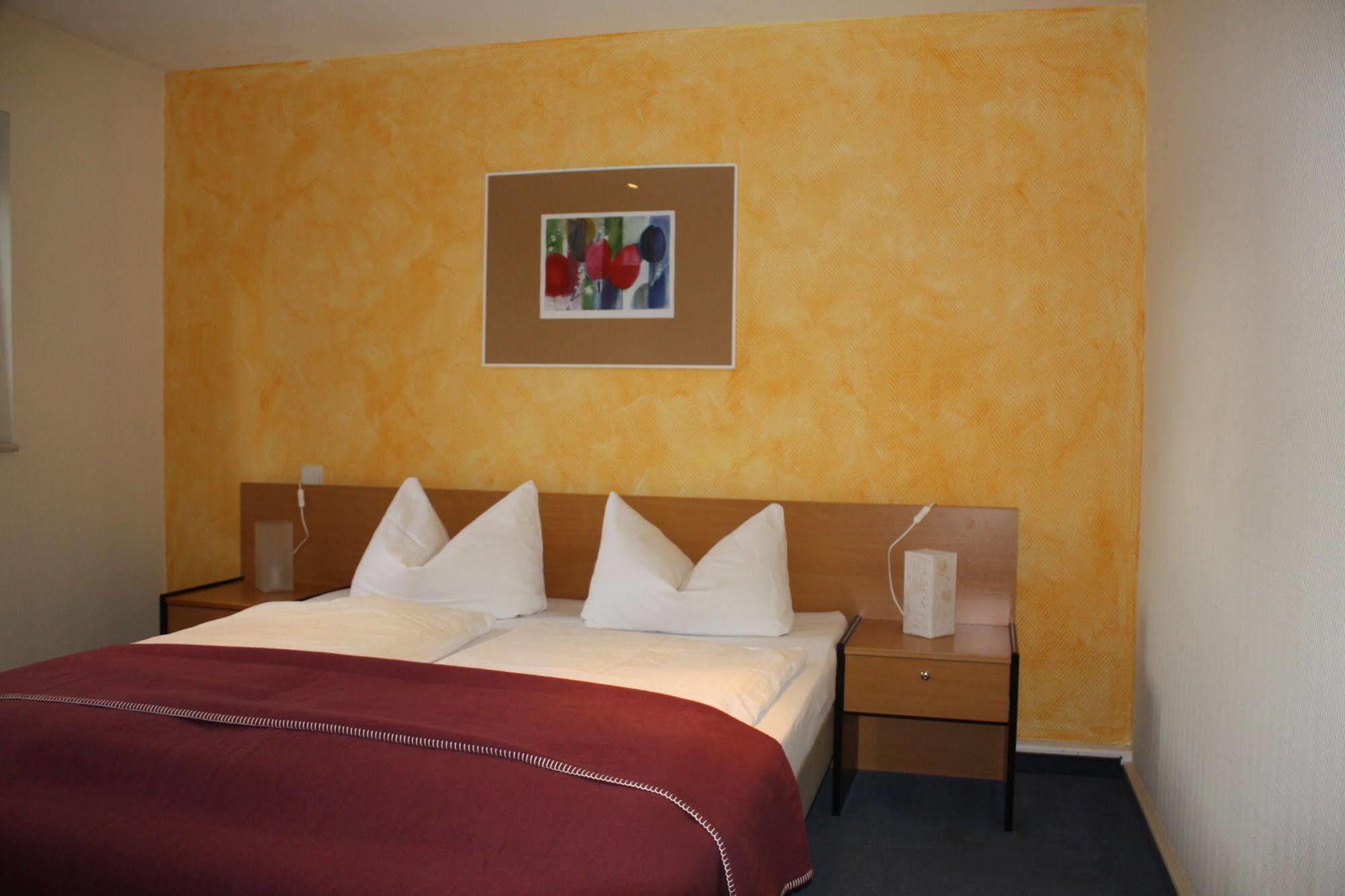 Landhotel Lindenschaenke Dresden Eksteriør bilde